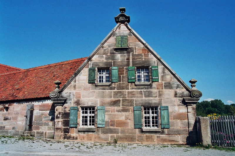 002718_slr.jpg