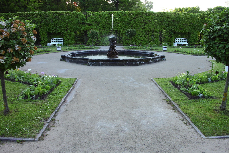 010457.jpg