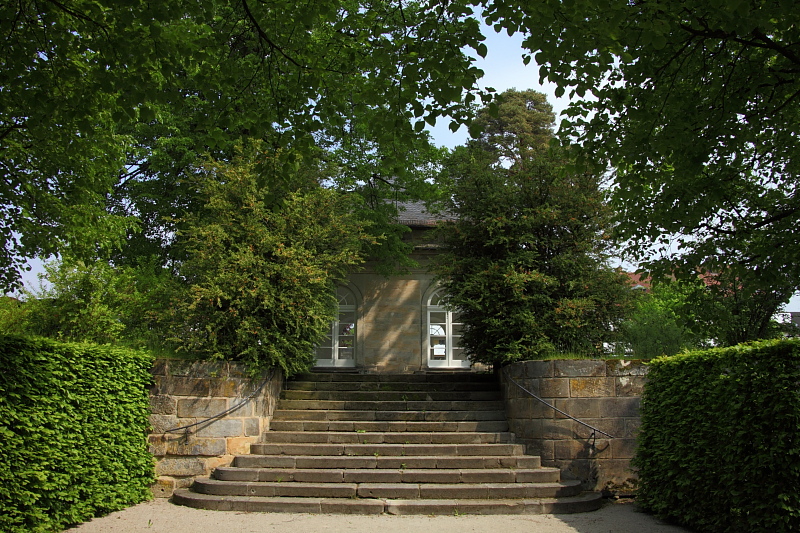 010587.jpg