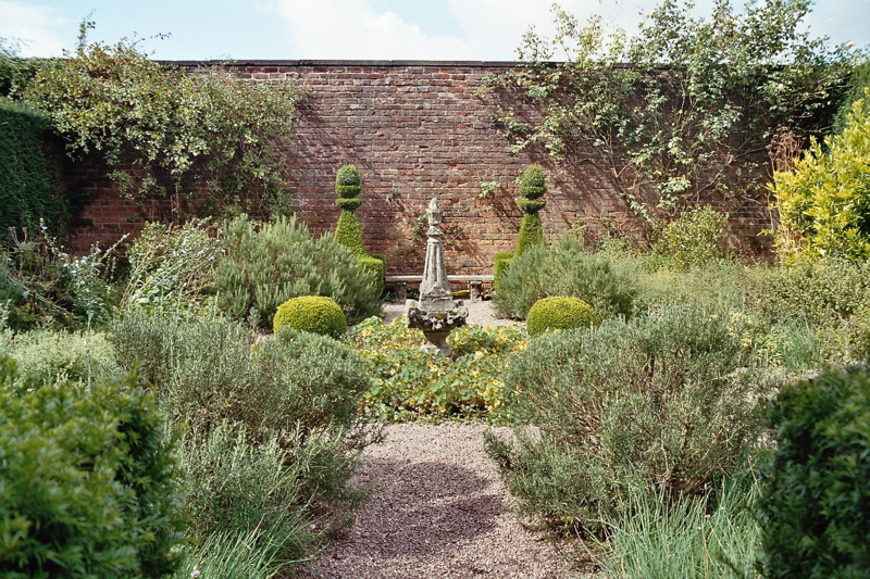 001584.jpg